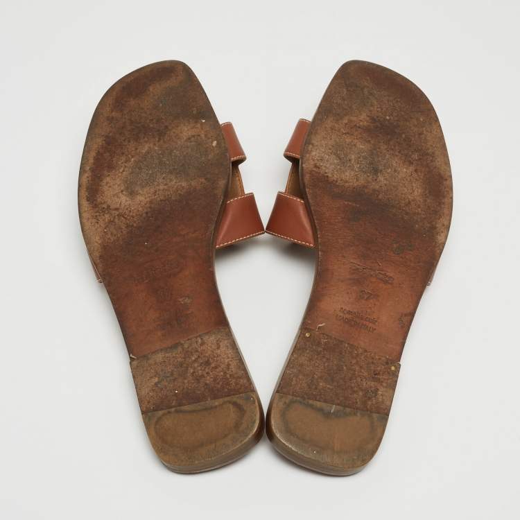 Pre Owned Hermès Brown Leather Oran Flat Slides Size 37