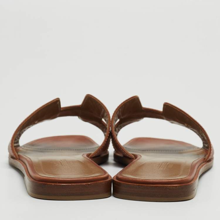 Pre Owned Hermès Brown Leather Oran Flat Slides Size 37