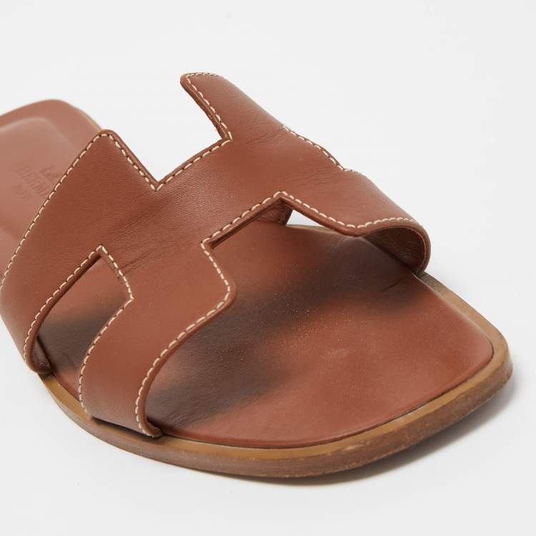 Pre Owned Hermes Brown Leather Oran Flat Slides Size 37