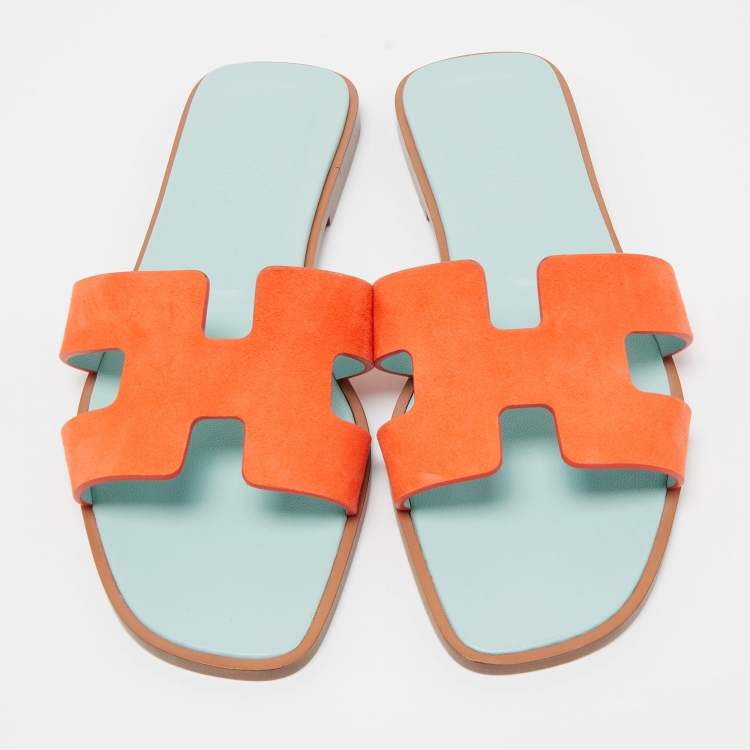 مملوكة مسبقًا Hermes Orange Suede Oran Flat Slides Size 36.5 