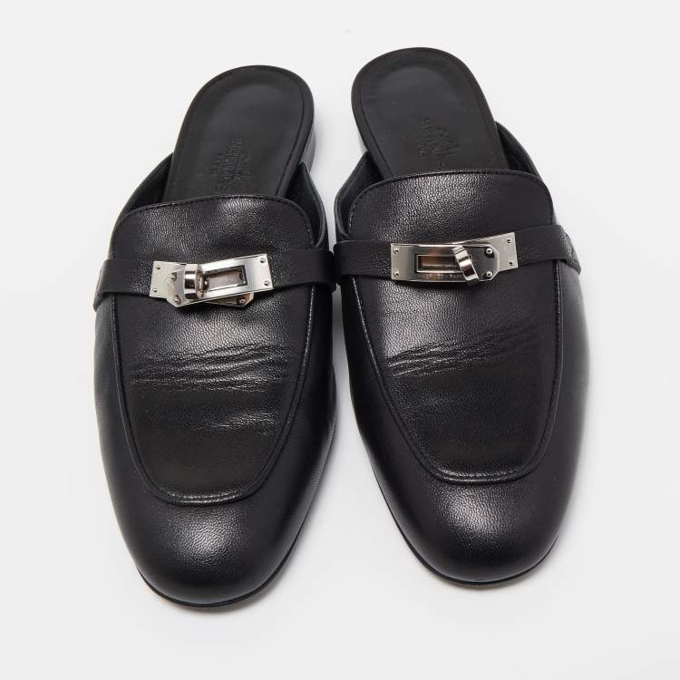مملوكة مسبقًا Hermes Black Leather Oz Flat Mules Size 37