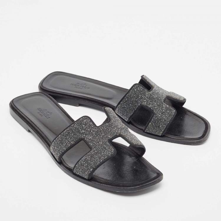 Pre Owned Hermes Grey Powder Crystal Oran Flat Slides Size 40.5 