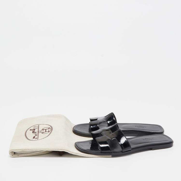 Pre Owned Hermes Black Patent Leather Oran Flat Slides Size 37