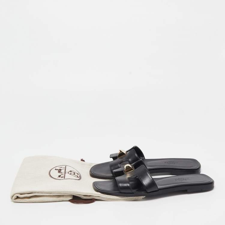 Pre Owned Hermes Black Leather One Stud Oran Flat Slides Size 36.5