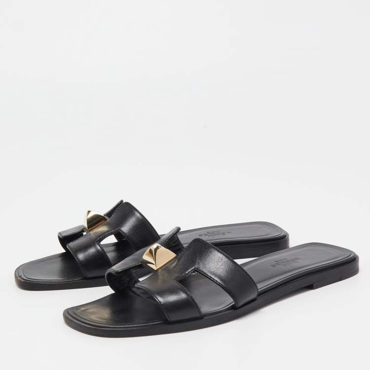 Pre Owned Hermes Black Leather One Stud Oran Flat Slides Size 36.5