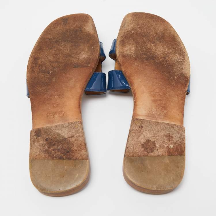 Pre Owned Hermes Blue Patent Leather Oran Flat Slides Size 37