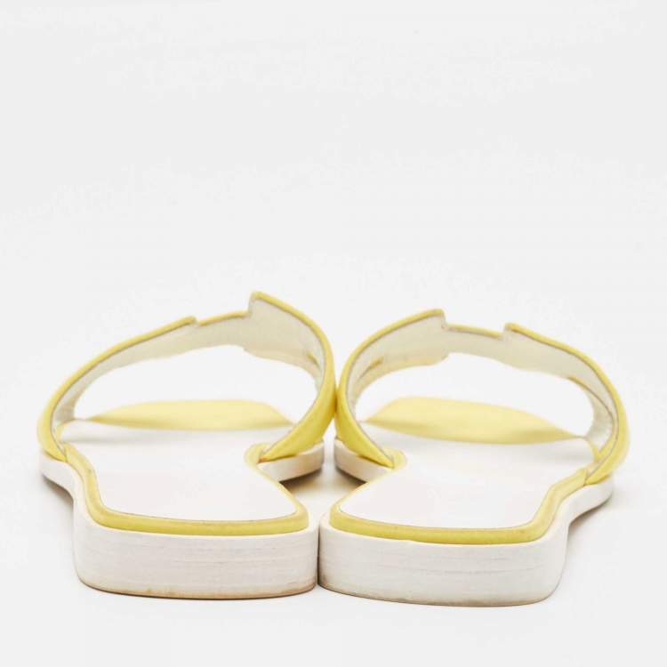 Pre Owned Hermes Yellow Fabric Oran Flat Slides Size 37