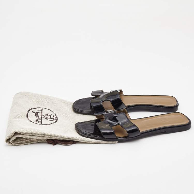 Pre Owned Hermes Black Patent Leather Oran Flat Slides Size 41