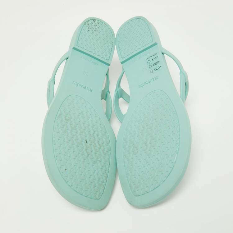 Pre Owned Hermes Mint Green Rubber Egerie Thong Flat Slides Size 36