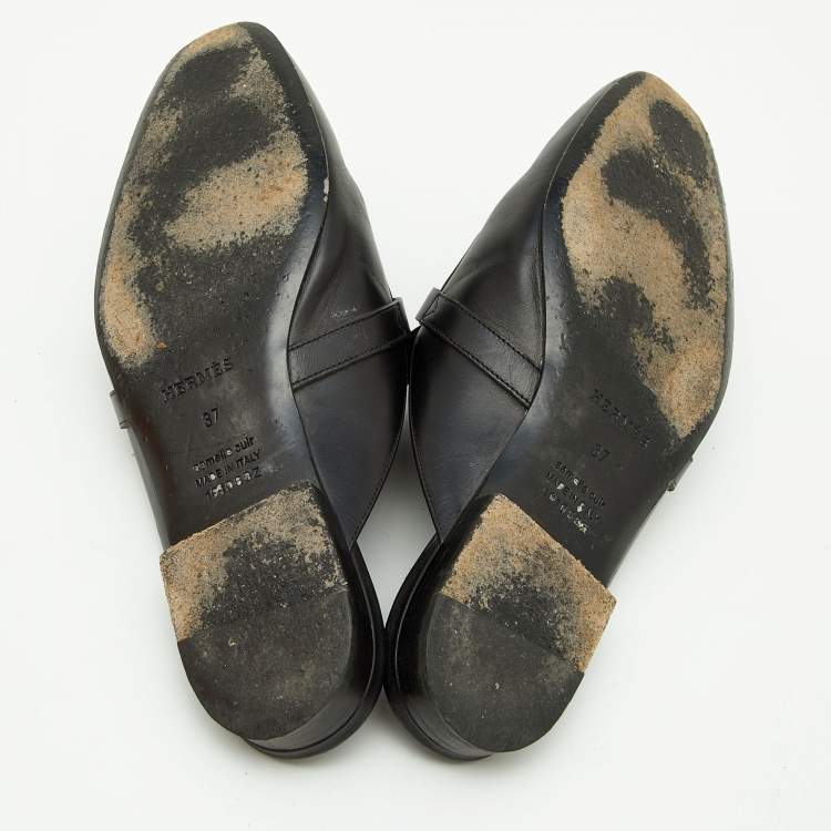 مملوكة مسبقًا Hermes Black Leather Oz Flat Mules Size 37