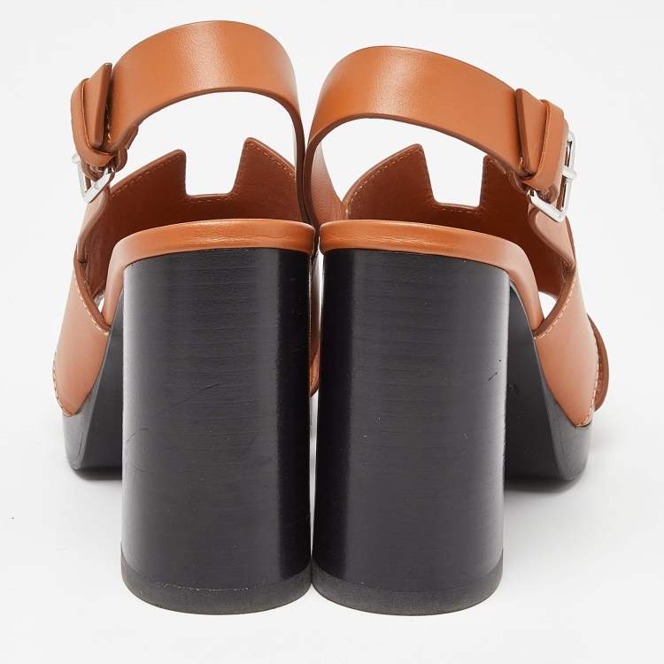 Pre Owned Hermes Tan Leather Elbe Sandals Size 37