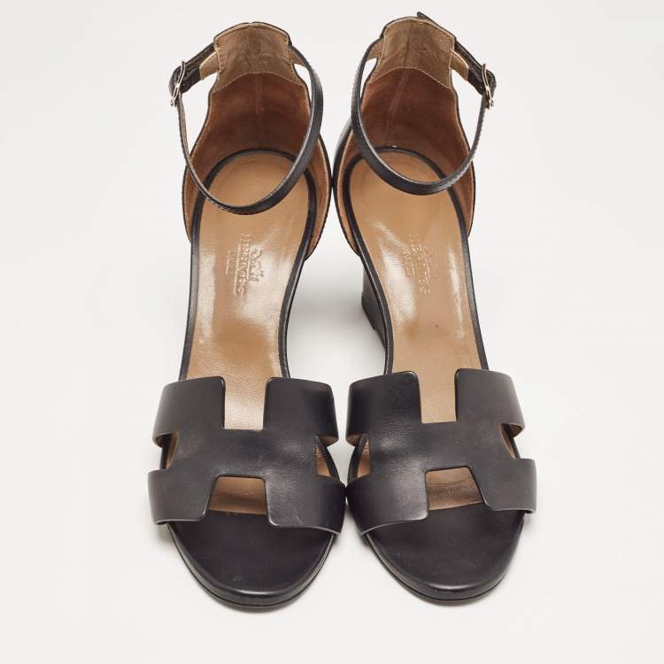 Pre Owned Hermes Black Leather Legend Sandals Size 37