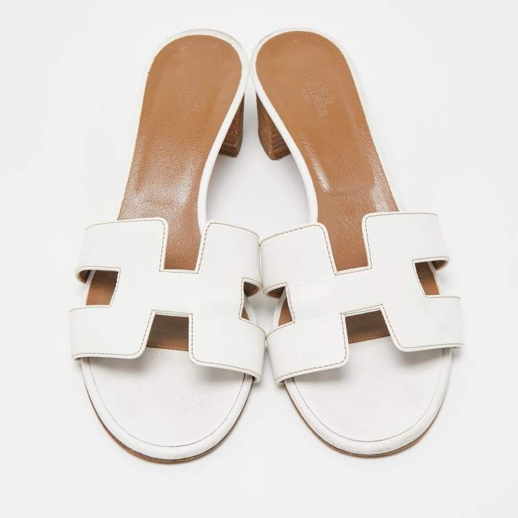 Pre Owned Hermes White Leather Oasis Slide Sandals Size 37.5