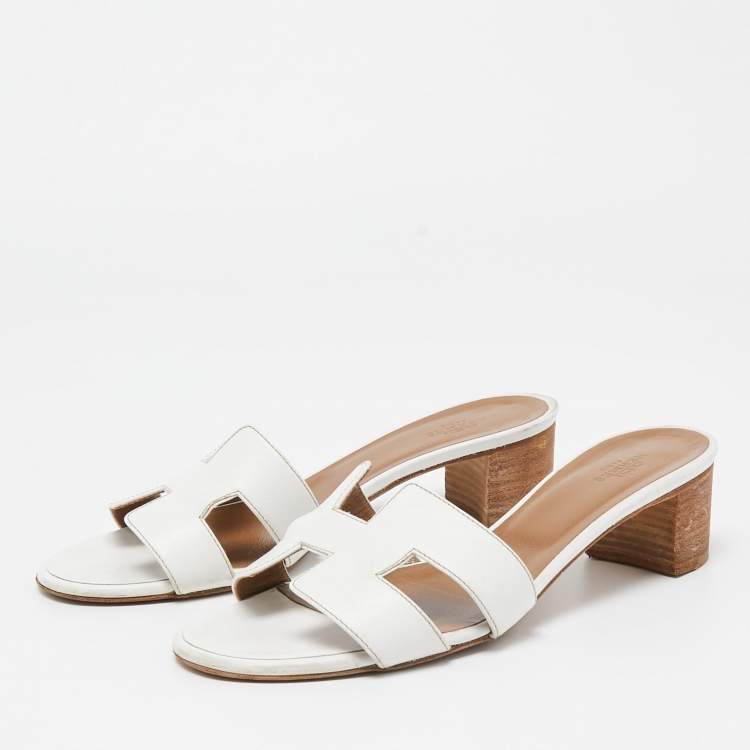 Pre Owned Hermes White Leather Oasis Slide Sandals Size 37.5
