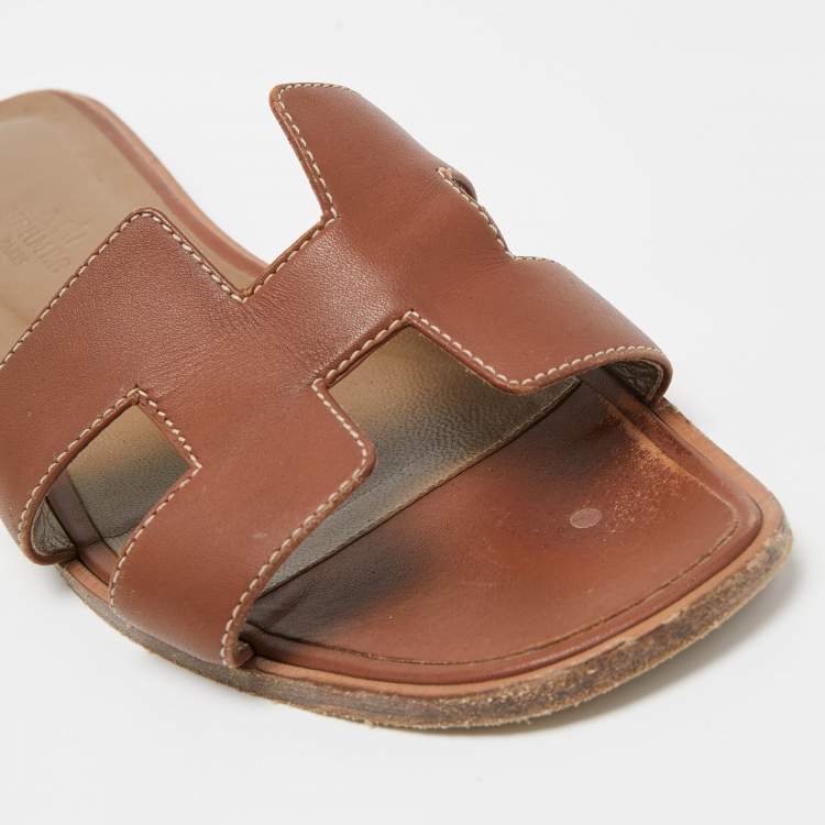 Pre Owned Hermes Brown Leather Oran Flat Slides Size 38 
