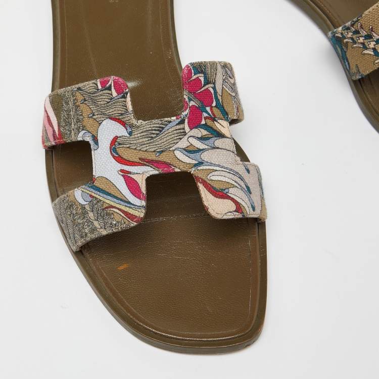 Pre Owned Hermes Multicolor Print Canvas Oran Flat Slides Size 38