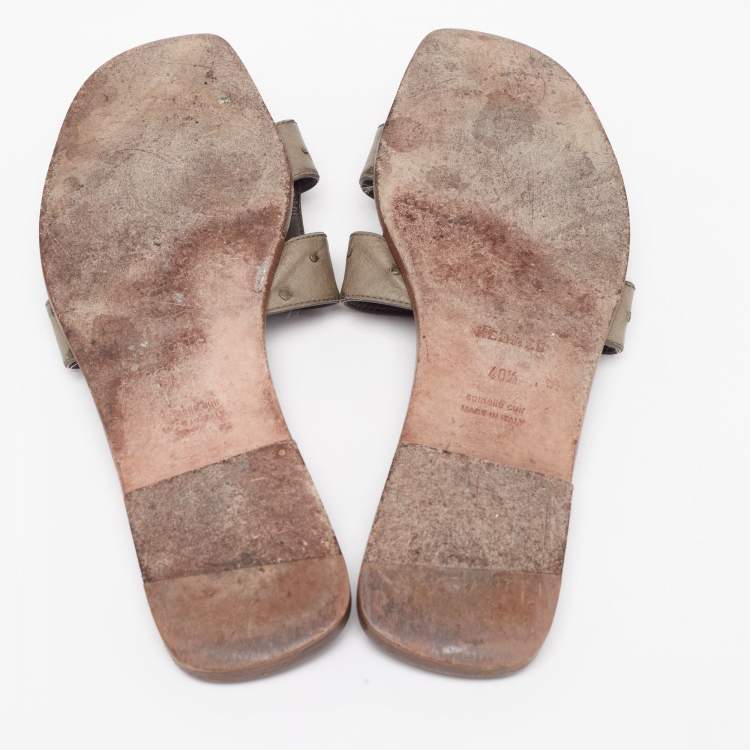 Pre Owned Hermes Green Ostrich Leather Oran Sandals Size 40.5