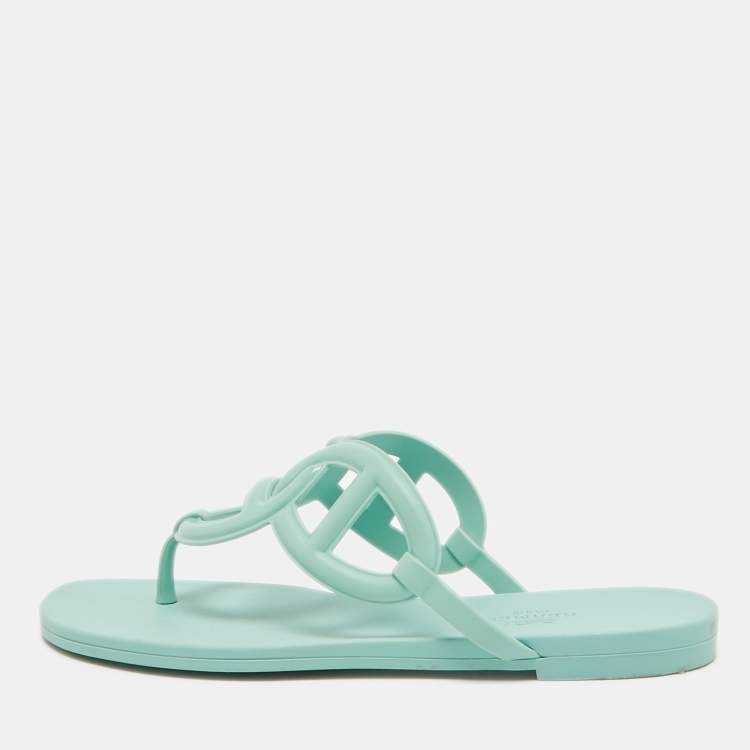 Pre Owned Hermes Mint Green Rubber Egerie Thong Flat Slides Size 36