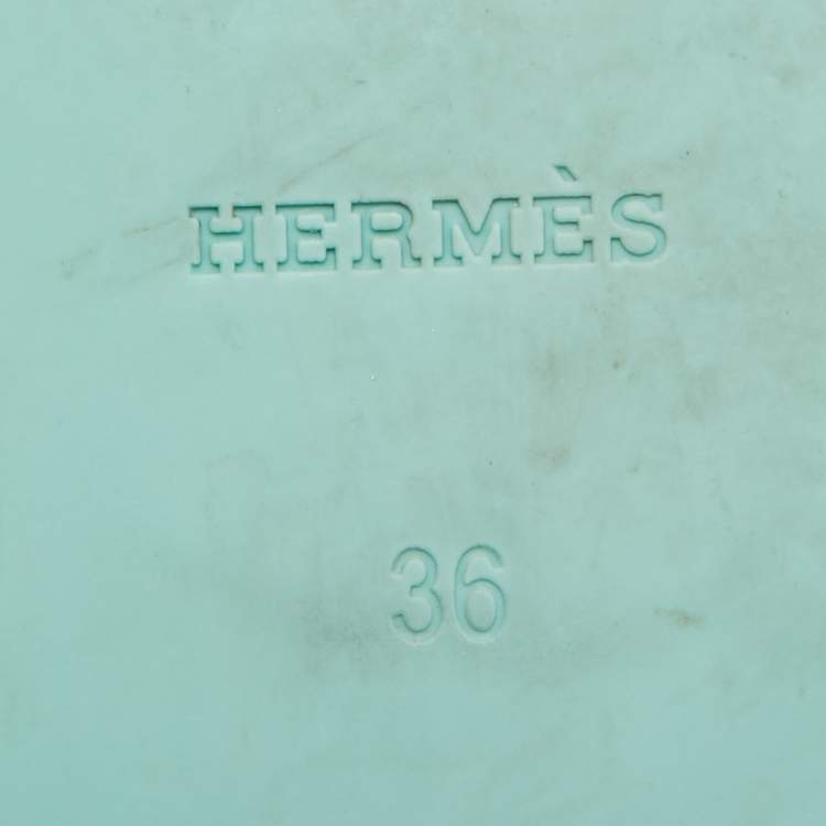 Pre Owned Hermes Mint Green Rubber Egerie Thong Flat Slides Size 36