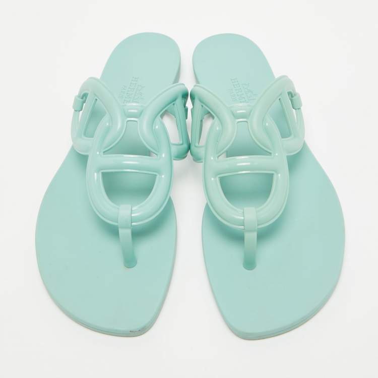Pre Owned Hermes Mint Green Rubber Egerie Thong Flat Slides Size 36