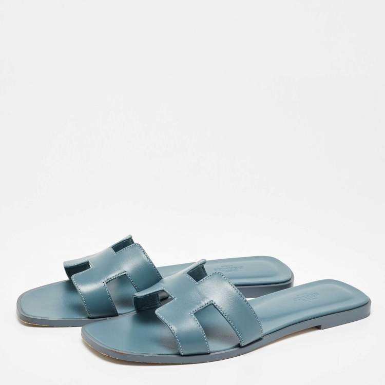 Pre Owned Hermes Blue Leather Oran Flat Sandals Size 42
