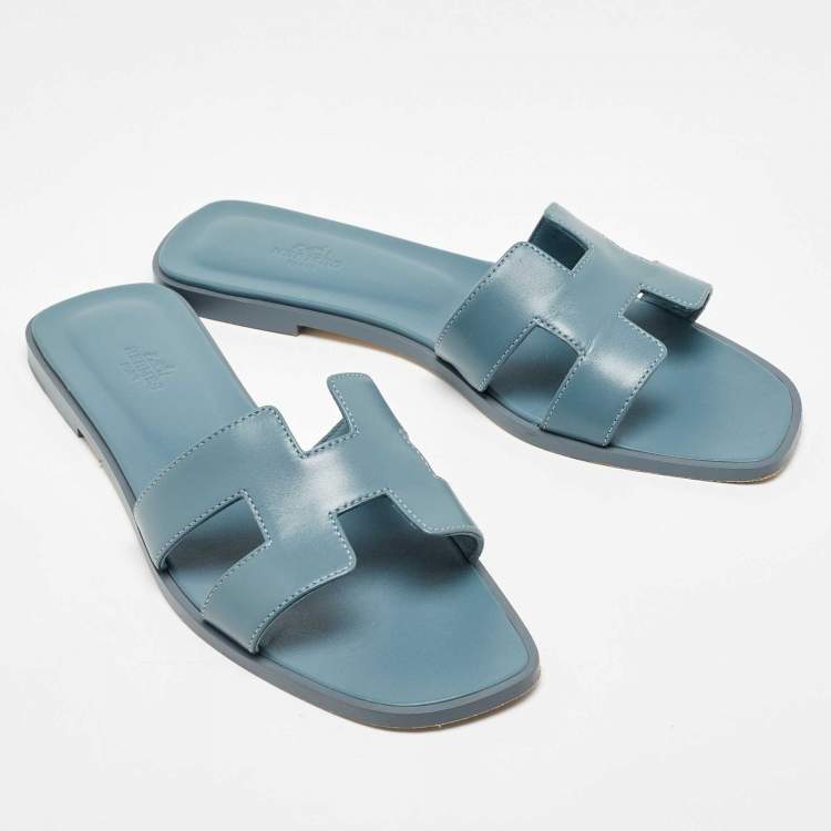 Pre Owned Hermes Blue Leather Oran Flat Sandals Size 42