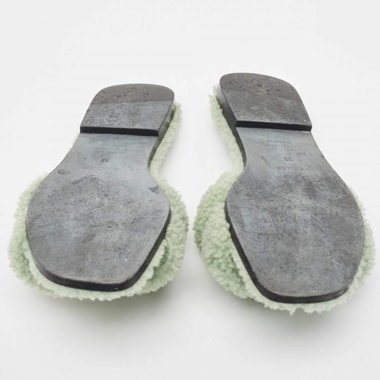 Pre Owned Hermes Green Fur Oran Flat Slides Size 39