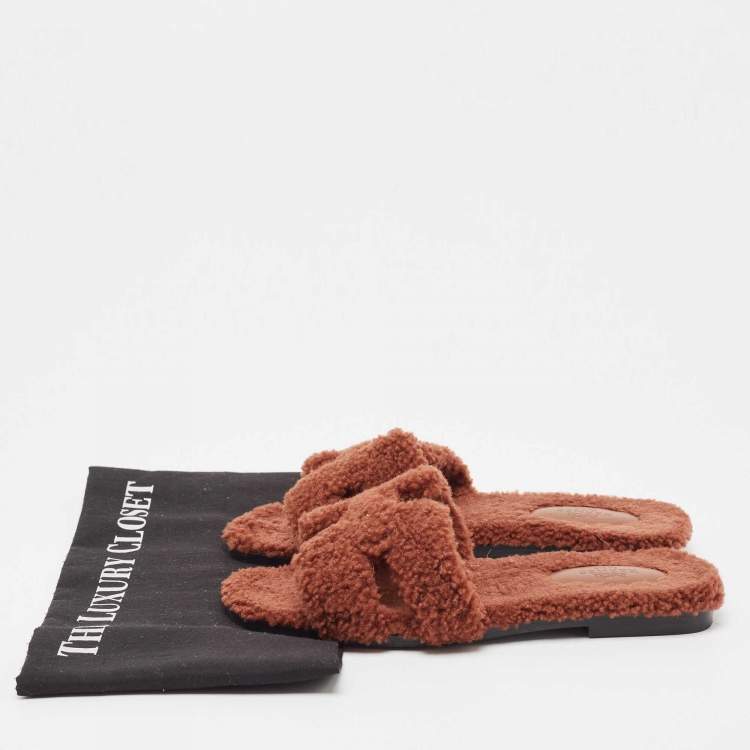 Pre Owned Hermes Brown Fur Oran Flat Slides Size 37