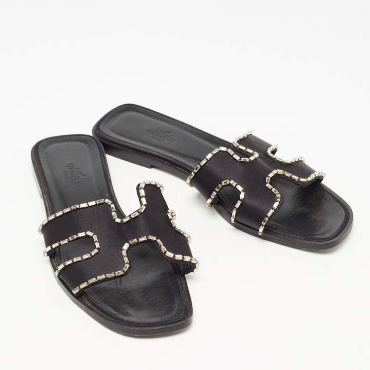 Pre Owned Hermes Black Satin Crystal Embellished Oran Flat Slides Size 39