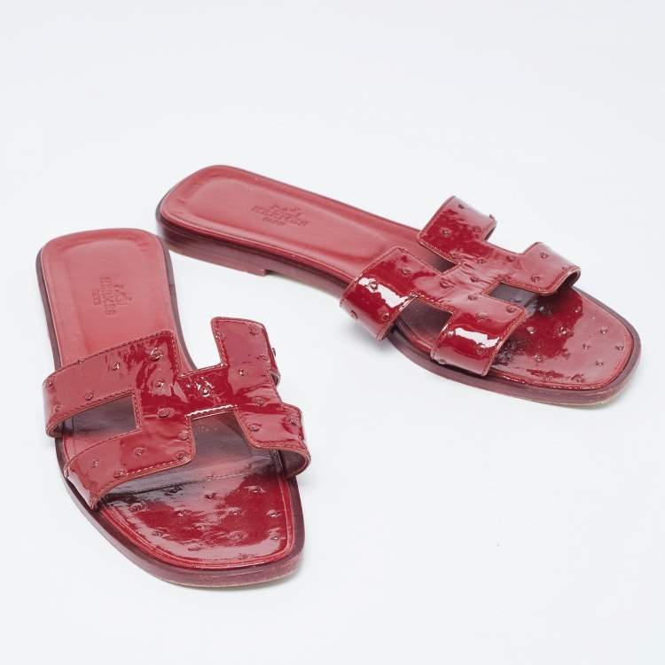 Pre Owned Hermes Burgundy Patent Ostrich Oran Flat Slides Size 39