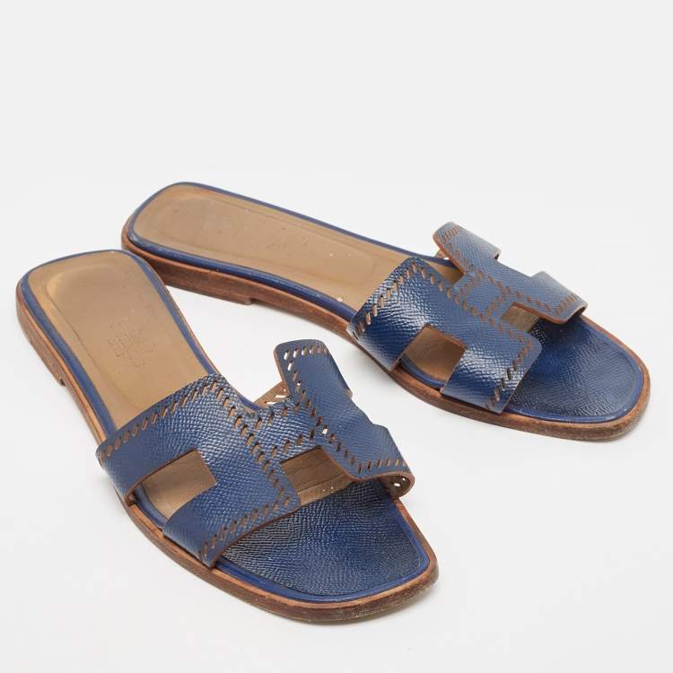 Pre Owned Hermes Blue Textured Leather Oran Flat Slides Size 38