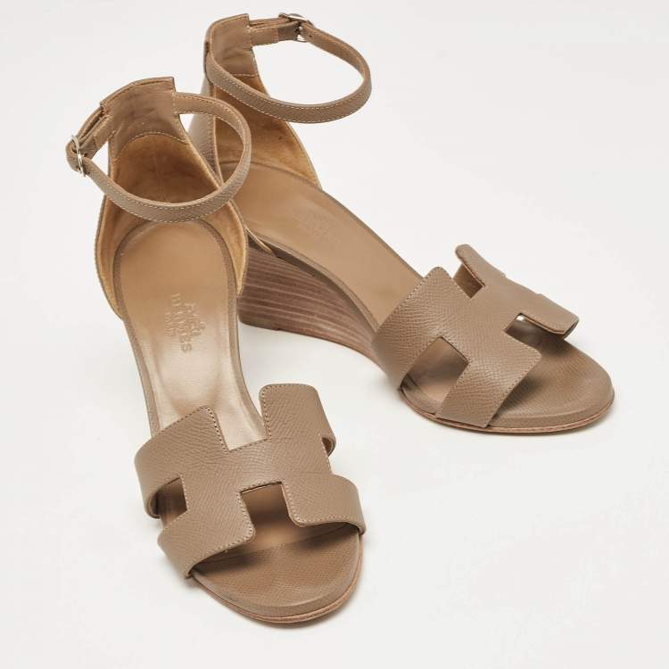 Pre Owned Hermes Brown Leather Legend Wedge Sandals Size 37
