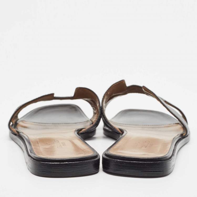 Pre Owned Hermes Black Leather Oran Flat Slides Size 40.5