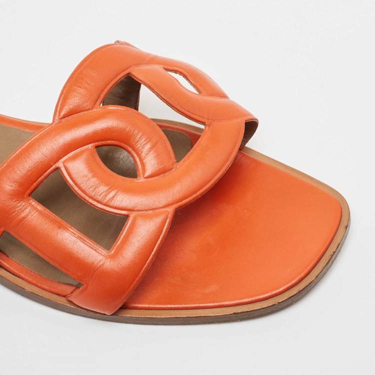 Pre Owned Hermes Orange Leather Omaha Flat Slides Size 39