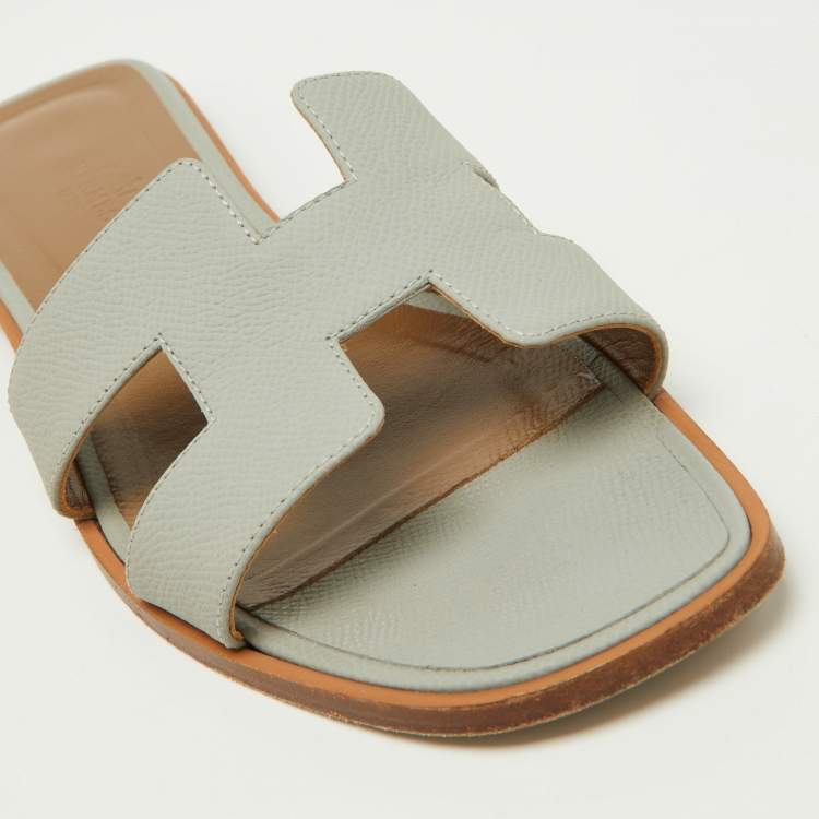 Pre Owned Hermes Grey Leather Oran Flat Slides Size 41