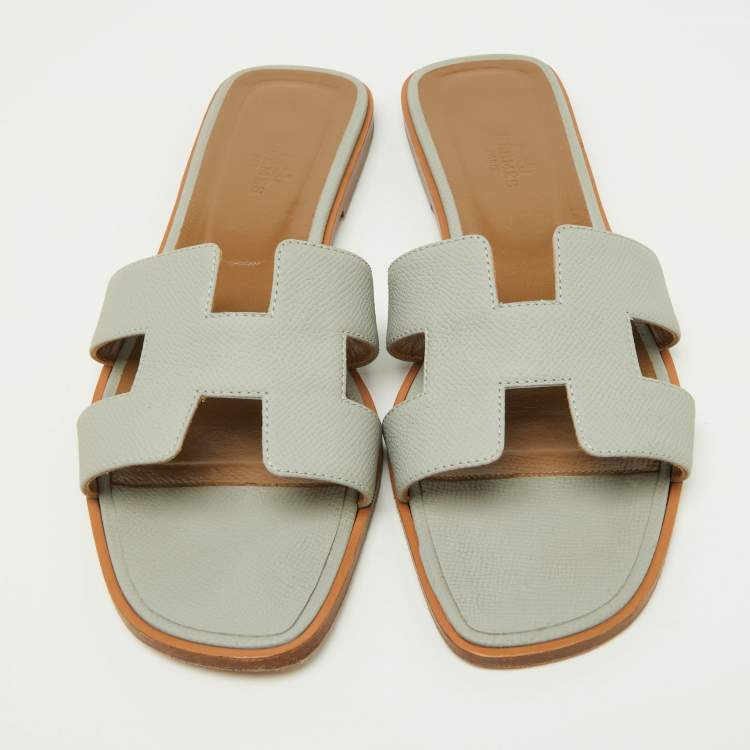 Pre Owned Hermes Grey Leather Oran Flat Slides Size 41