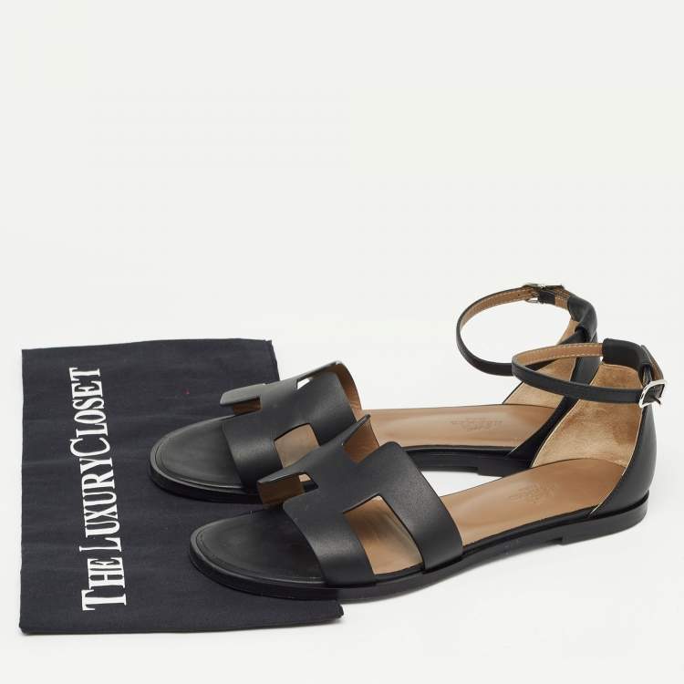 Pre Owned Hermes Black Leather Santorini Flat Sandals Size 38