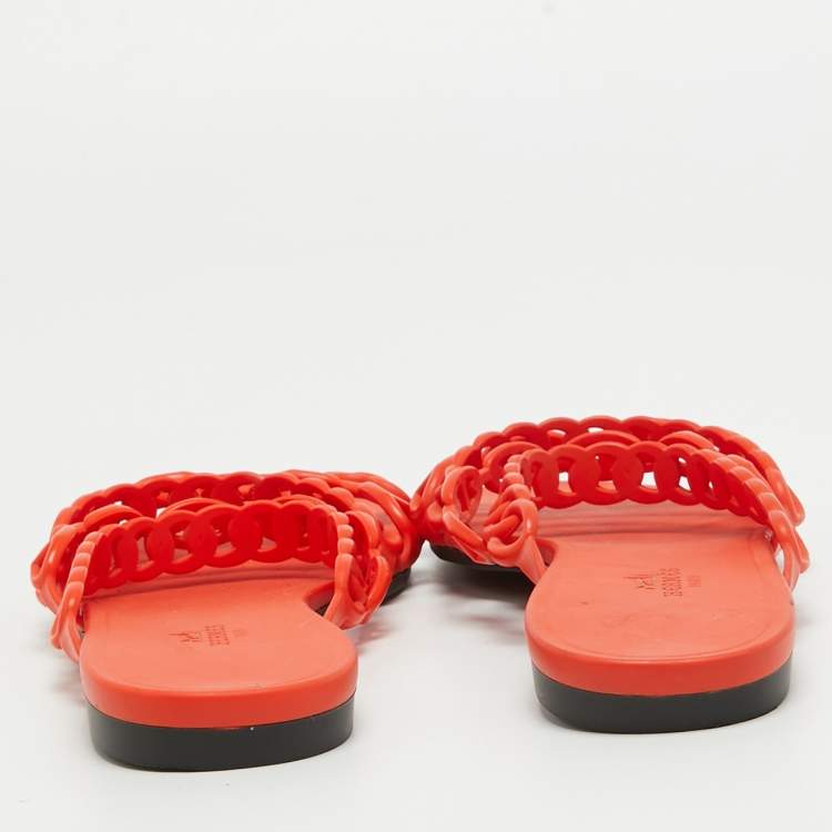Pre Owned Hermes Orange Rubber Chaine D'ancre Flat Slides Size 41