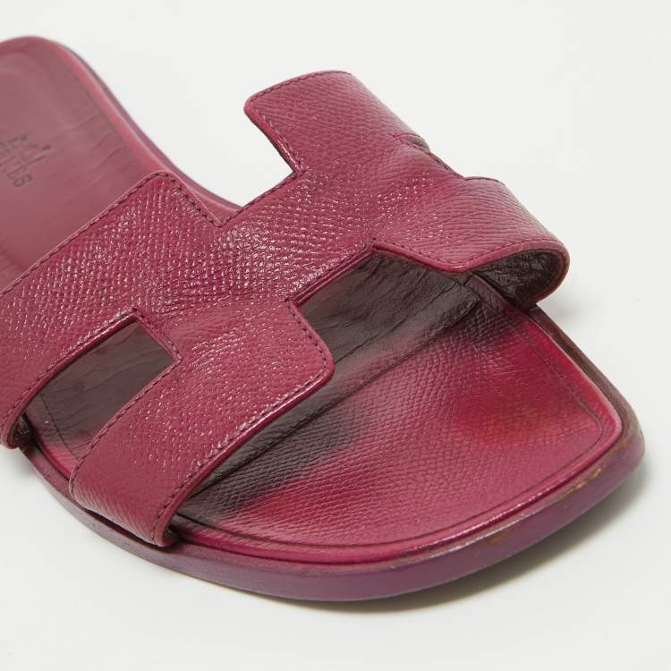 Pre Owned Hermes Burgundy Leather Oran Slide Flats Size 40 