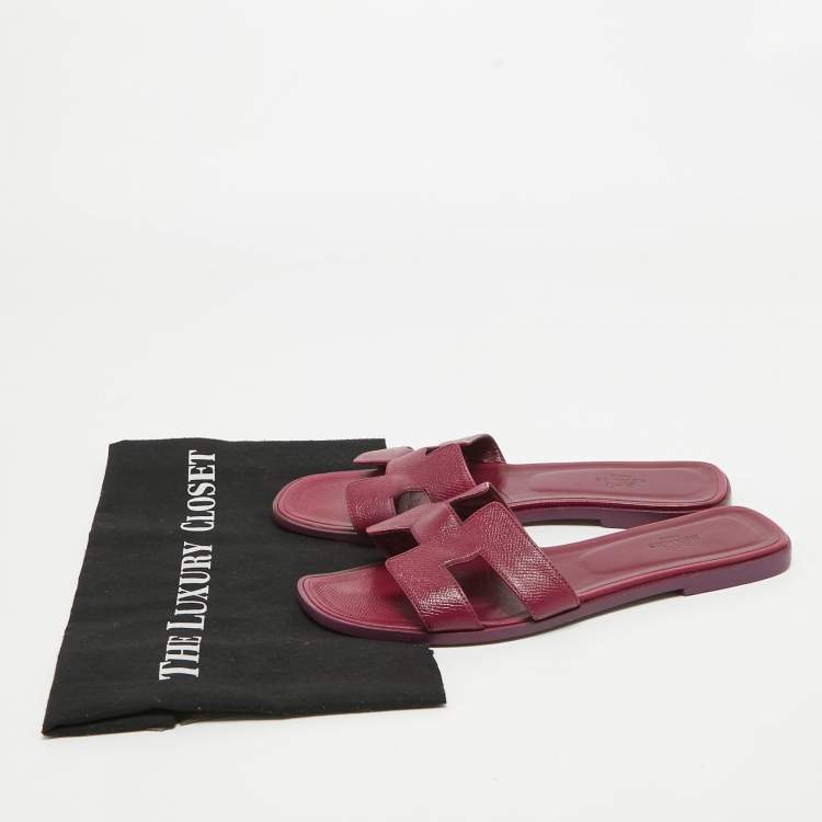 Pre Owned Hermes Burgundy Leather Oran Slide Flats Size 40 
