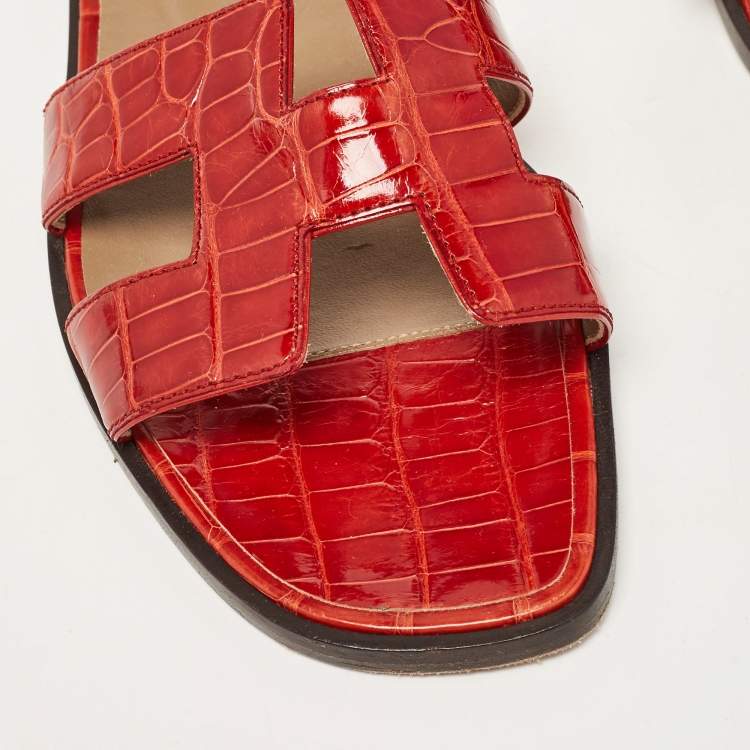 Pre Owned Hermes Red  Croc Embossed Oran Flat Size Size 39  
