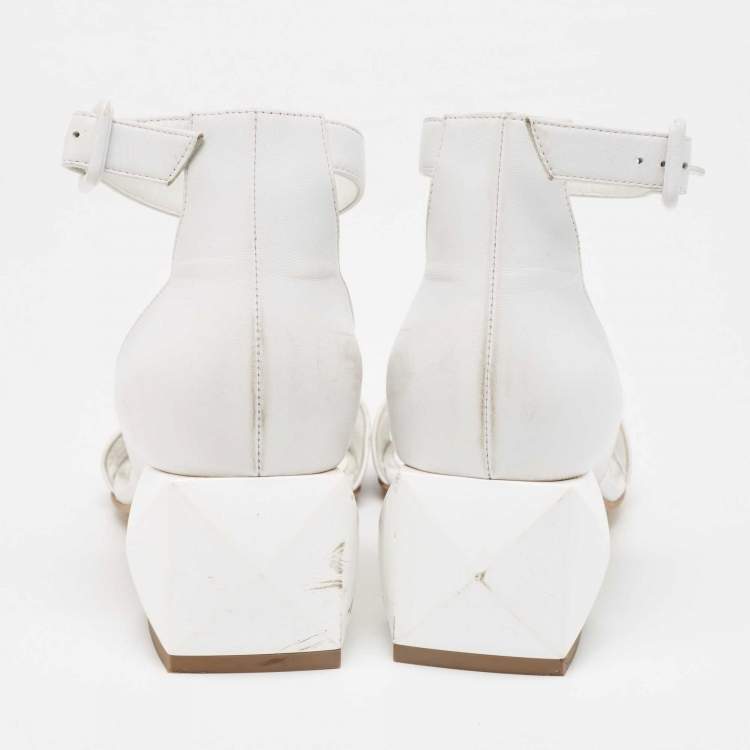 Pre Owned Hermes White Leather Ankle Strap Sandals Size 36.5