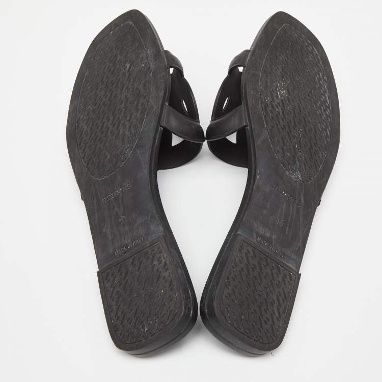 Pre Owned Hermes Black Rubber Aloha Flat Slides Size 40