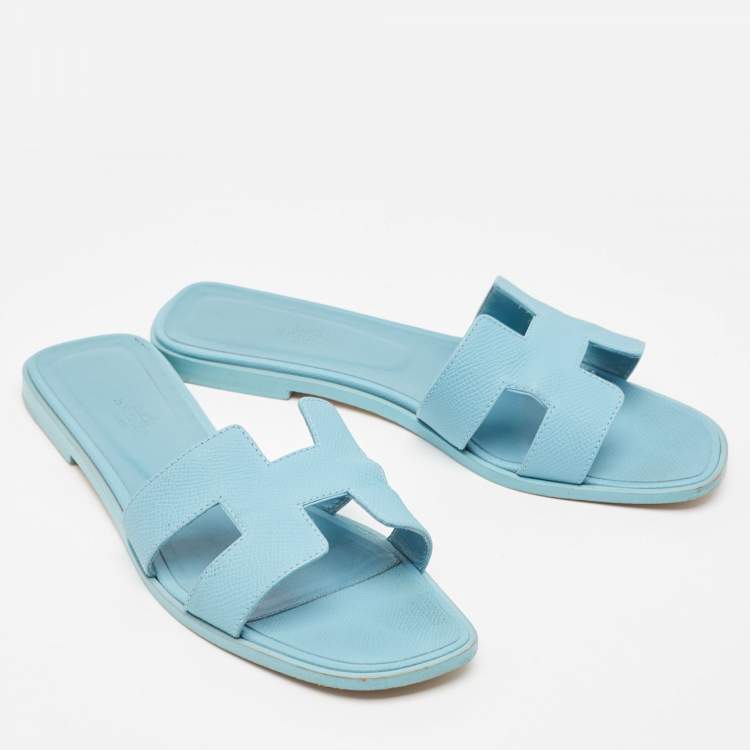 Pre Owned Hermes Blue Leather Oran Flat Slides Size 39.5