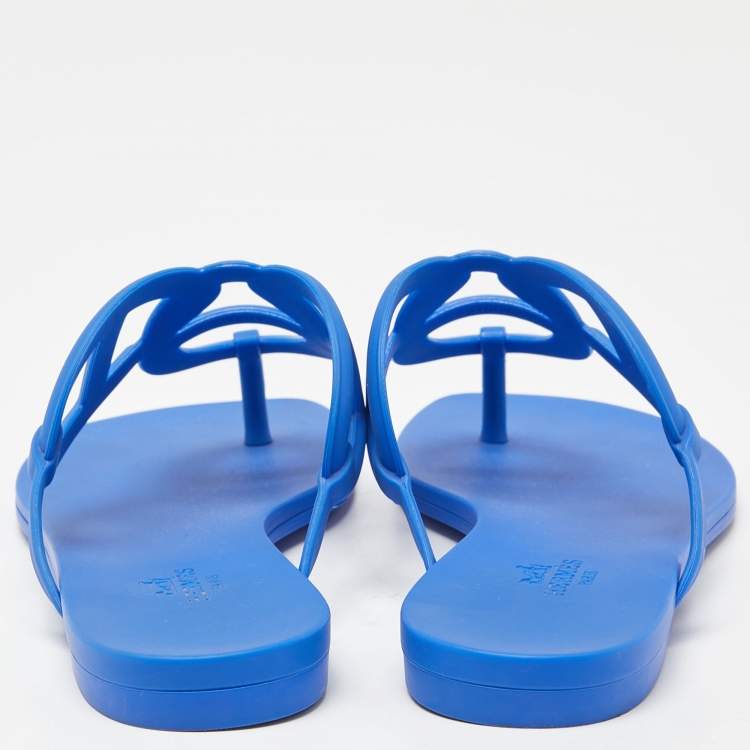 Pre Owned Hermes Blue Rubber Egerie Thong Flat Slides Size 37