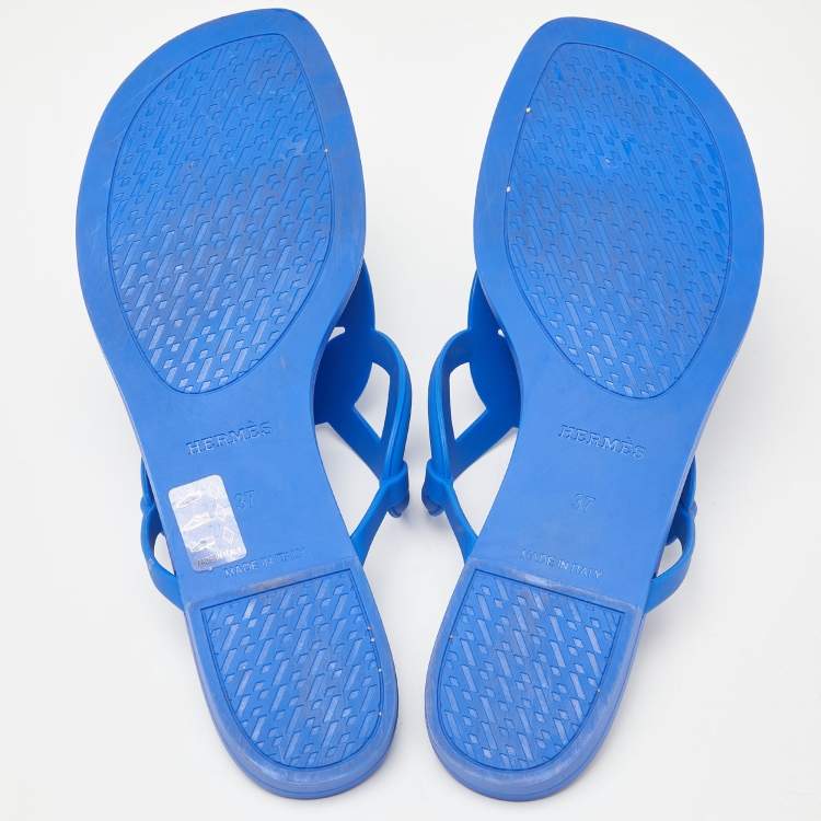 Pre Owned Hermes Blue Rubber Egerie Thong Flat Slides Size 37