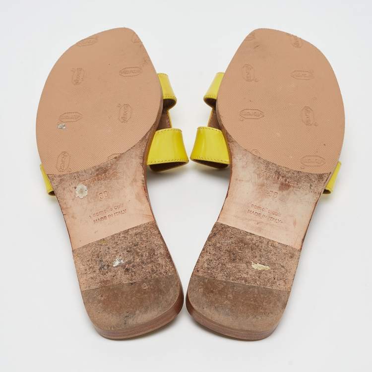 Pre Owned Hermes Yellow Patent Oran Flat Slides Size 38 
