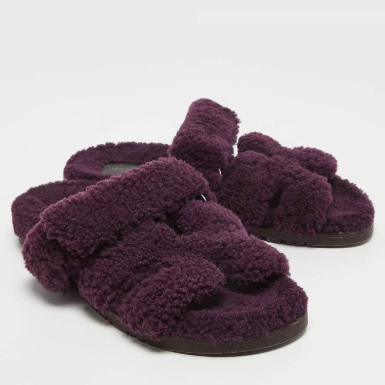 Pre Owned Hermes Purple Shearling Chypre Flat Slides Size 37