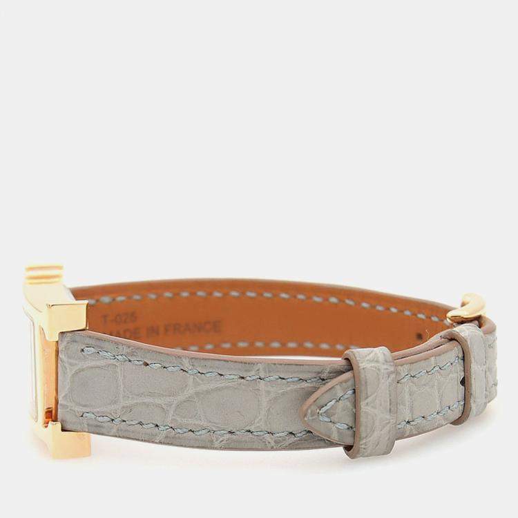 Pre Owned Hermes Heure H Diamond HH1.102 Quartz MOP Gold Plated Stainless Steel Womens Wristwatch 17.5 mm
