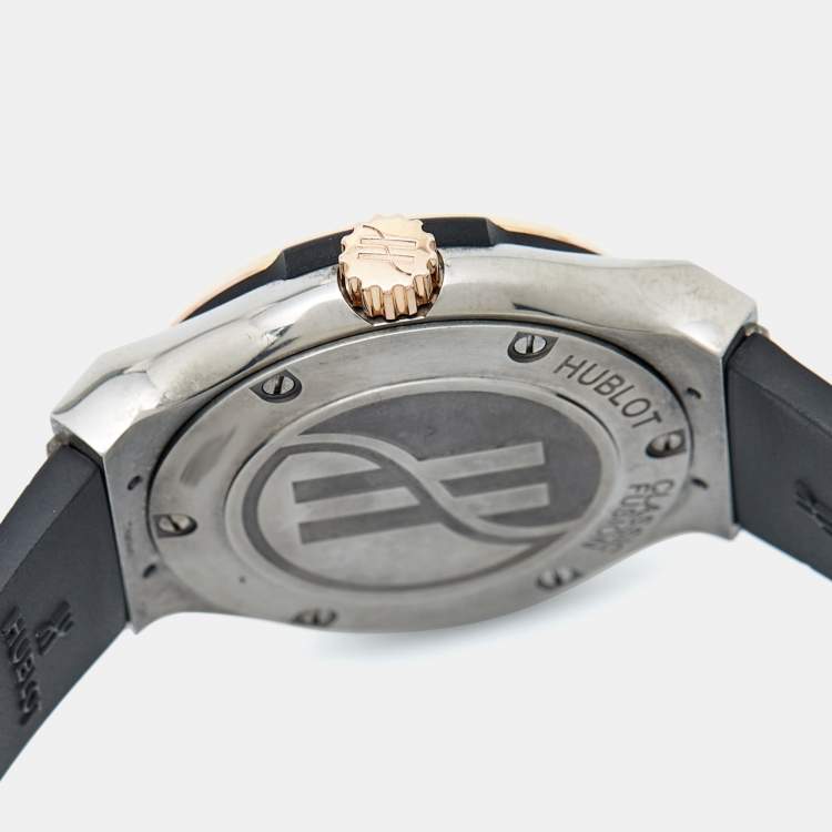Pre Owned Hublot Black 18K Rose Gold Titanium Rubber Classic Fusion 581.NO.1480.RX Women's Wristwatch 33 mm